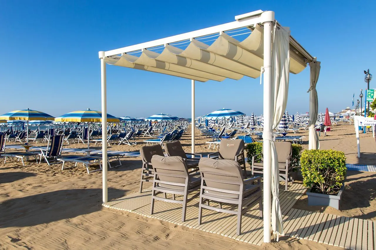 Hotel Villa Gioiosa Lido di Jesolo 3*,